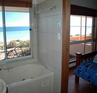 Ceduna Shelly Beach Caravan Park and Beachfront Villas - Accommodation Cooktown