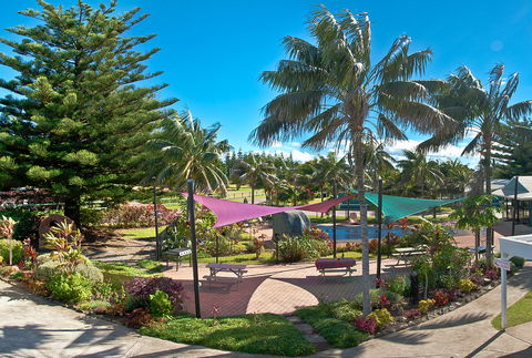 Aloha Apartments - Accommodation Cooktown 1