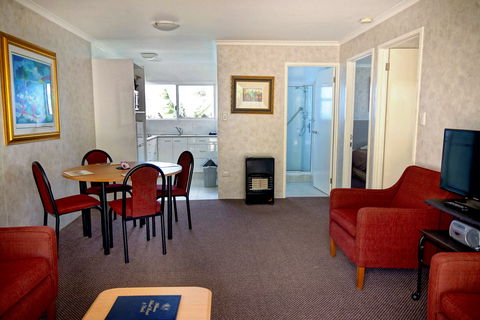 Aloha Apartments - Accommodation Cooktown 7