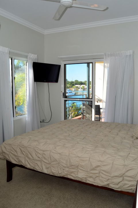 Apartment No 8 - Accommodation Cooktown 3