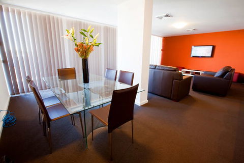 B7 Honeysuckle Apartments - Accommodation Cooktown 7
