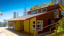 Ball Bay House - Accommodation Cooktown 0