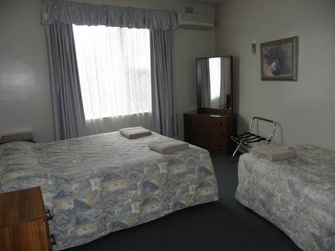 Capri Lodge Apartments - Accommodation Cooktown 6