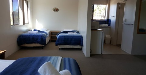 A'Montego Mermaid Beach Motel - Accommodation Cooktown 1
