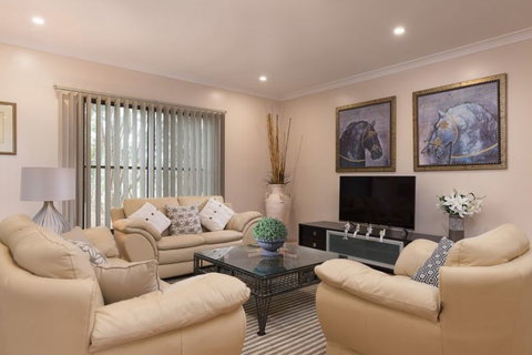 Jacaranda Cottages - Accommodation Cooktown 7
