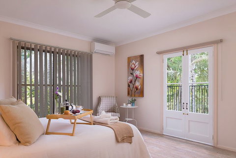 Jacaranda Cottages - Accommodation Cooktown 10