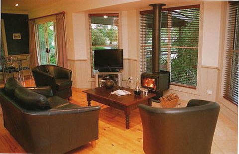 Evanslea - Accommodation Cooktown 3