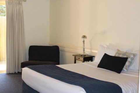 Fairways Resort - Accommodation Cooktown 1