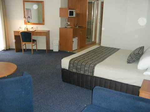 Galaxy Motel - Accommodation Cooktown 2