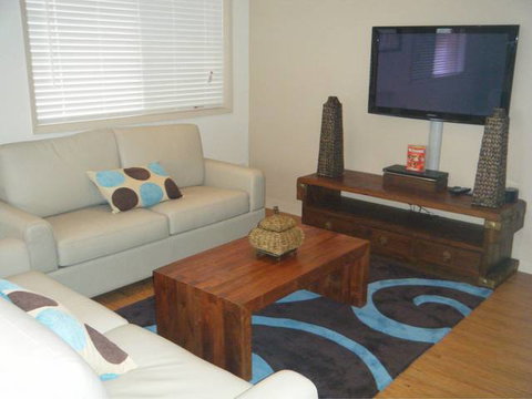 Galaxy Motel - Accommodation Cooktown 3