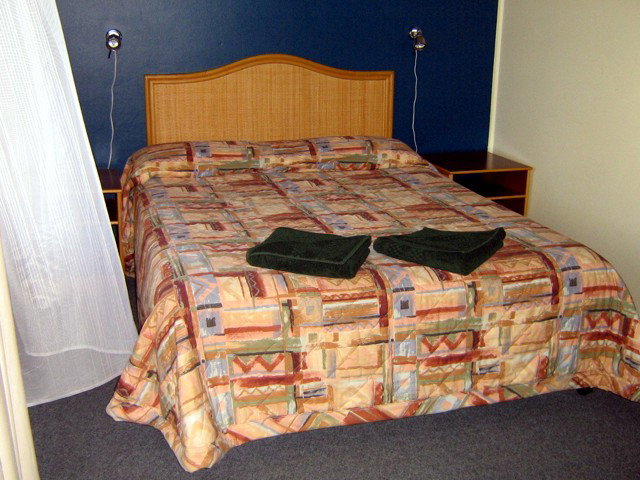Broadbeach Waters QLD Accommodation Cooktown