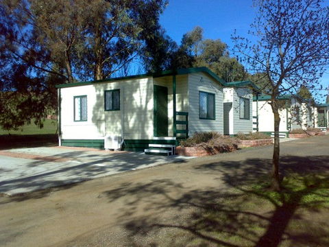 Kilmore Caravan Park - Accommodation Cooktown 0