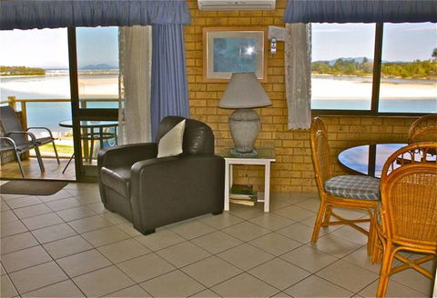 Marcel Towers Holiday Apartments - Accommodation Cooktown 2