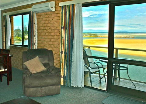 Marcel Towers Holiday Apartments - Accommodation Cooktown 4