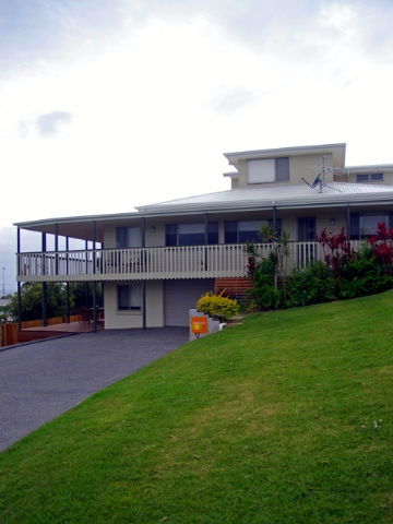 Solitary Islands Lodge - Accommodation Cooktown 1