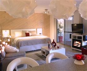 Mumbles - Accommodation Cooktown 0