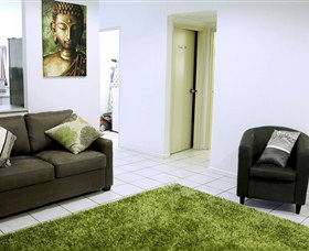 Absolute Beachfront Apartment - Accommodation Cooktown 4