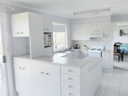 Leisure-lee Holiday Apartments - Accommodation Cooktown 4