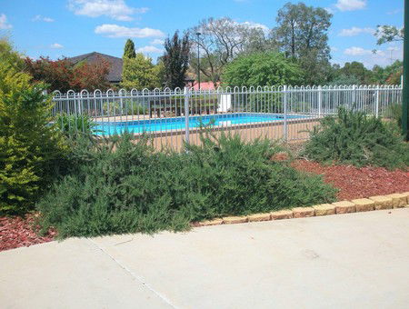 Bushmans Motor Inn - Accommodation Cooktown 1