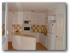 Beach Court Holiday Villas - Accommodation Cooktown 5