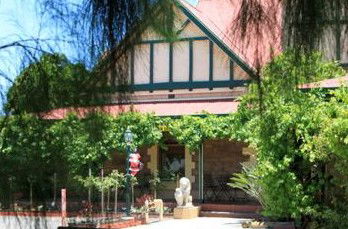 The Lodge Outback Motel - Accommodation Cooktown 0