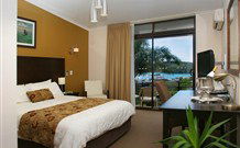 Whale Motor Inn And Restaurant - Accommodation Cooktown 0