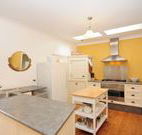 Bi J's - Accommodation Cooktown