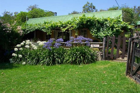 Fairview Farm Cottages - Accommodation Cooktown 5