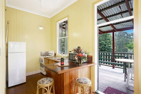 Noosa Avalon Farm Cottages - Accommodation Cooktown 15