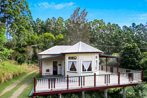 Noosa Avalon Farm Cottages - Accommodation Cooktown 17