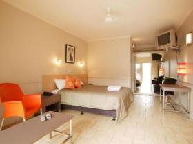 Comfort Inn Discovery Cairns - Accommodation Cooktown 3