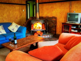 M.J Yurts Ballandean - Accommodation Cooktown 1