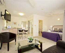 Reef Palms Motel - Accommodation Cooktown 0