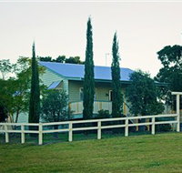 Milford Country Cottages - Accommodation Cooktown