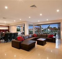 Xanadu Waterfront Elite Holiday Home - Accommodation Cooktown