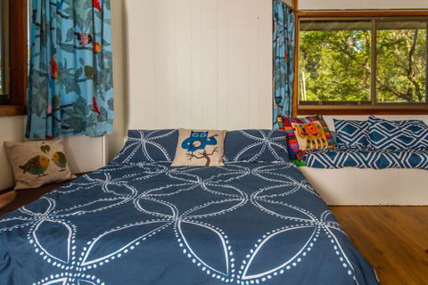 Daisy's Cottage - Accommodation Cooktown 0