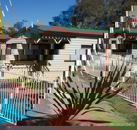 Parkes Country Cabins - Accommodation Cooktown