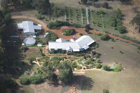 Shambhala Guesthouse - Accommodation Cooktown 5