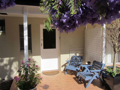 Jacaranda Bed And Breakfast - Accommodation Cooktown 1