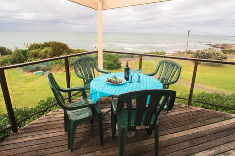 Norfolks - Accommodation Cooktown 8