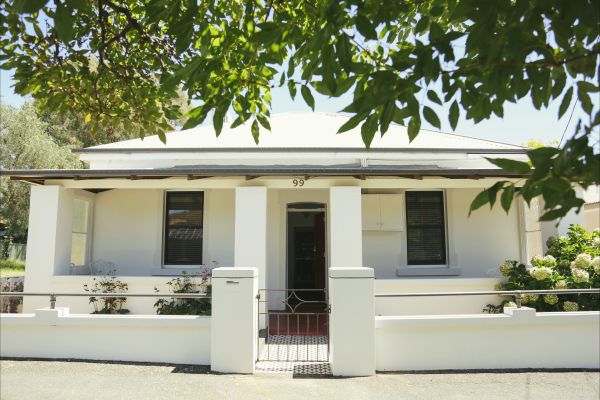 Orange NSW Accommodation Cooktown