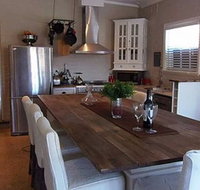 The Edward Townhouses - Accommodation Cooktown