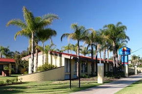 Comfort Inn Deakin Palms - Accommodation Cooktown 4