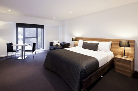 BEST WESTERN PLUS Ballarat Suites - Accommodation Cooktown 3