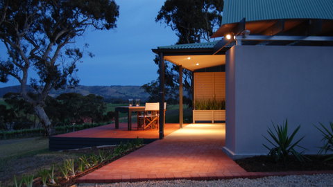 Blewitt Springs Retreat - Accommodation Cooktown 0