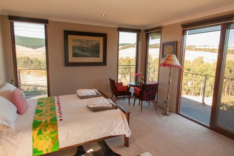 Otway Escapes Luxury Spa Accommodation - Accommodation Cooktown 1