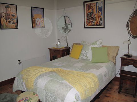 B&B Wodonga - Art Deco Accommodation - Accommodation Cooktown 3