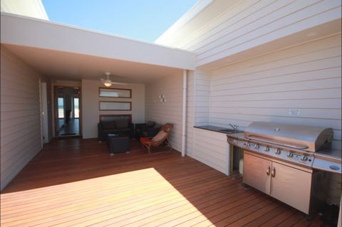 Beach Bliss Wallaroo - Accommodation Cooktown 5