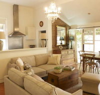 Cadogan Central Luxury - Accommodation Cooktown