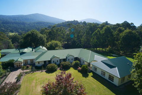 Oscar's On The Yarra - Accommodation Cooktown 0